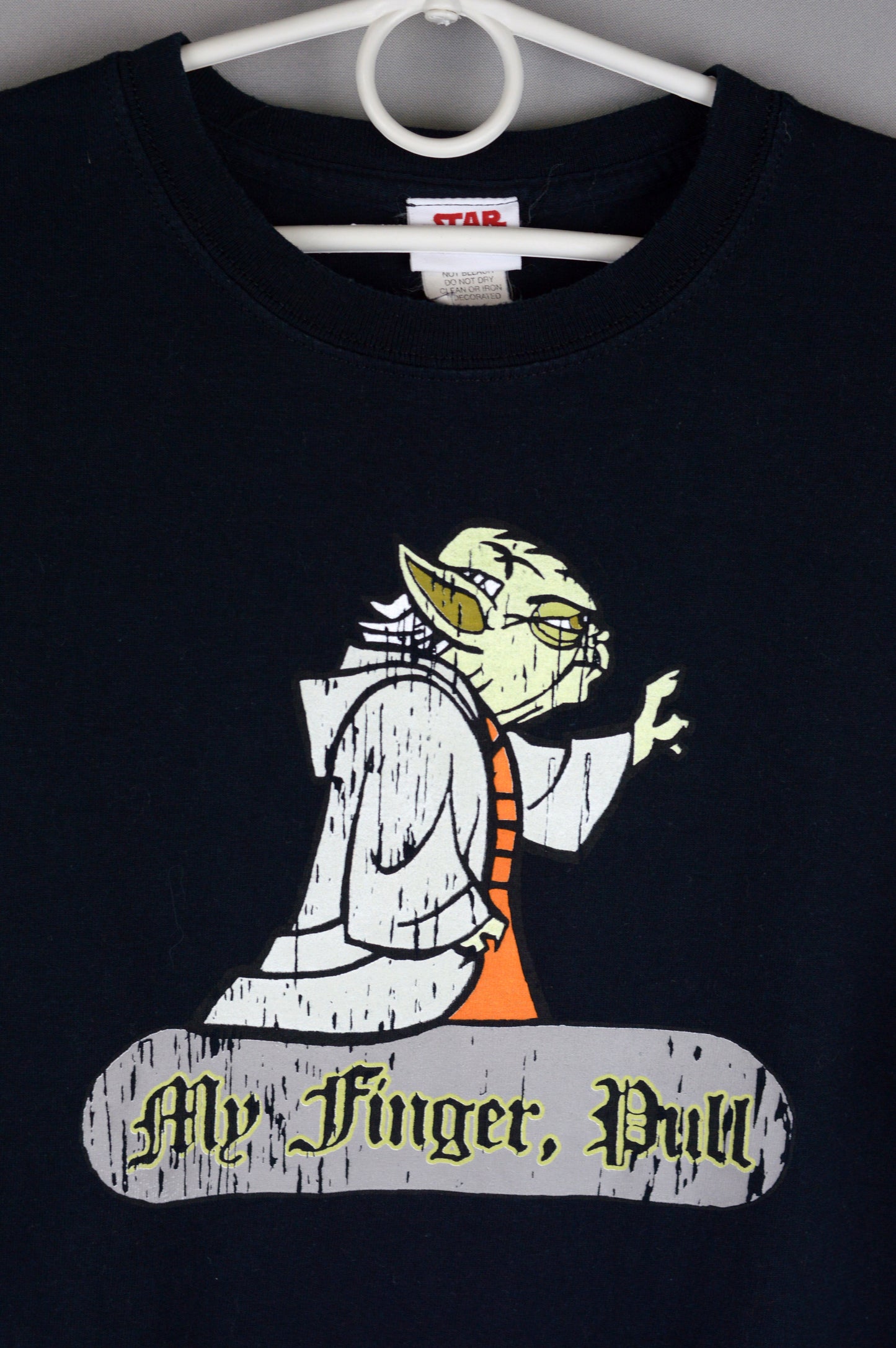 Vintage Star Wars Pull The Finger Yoda 90s t shirt - Underdog Store