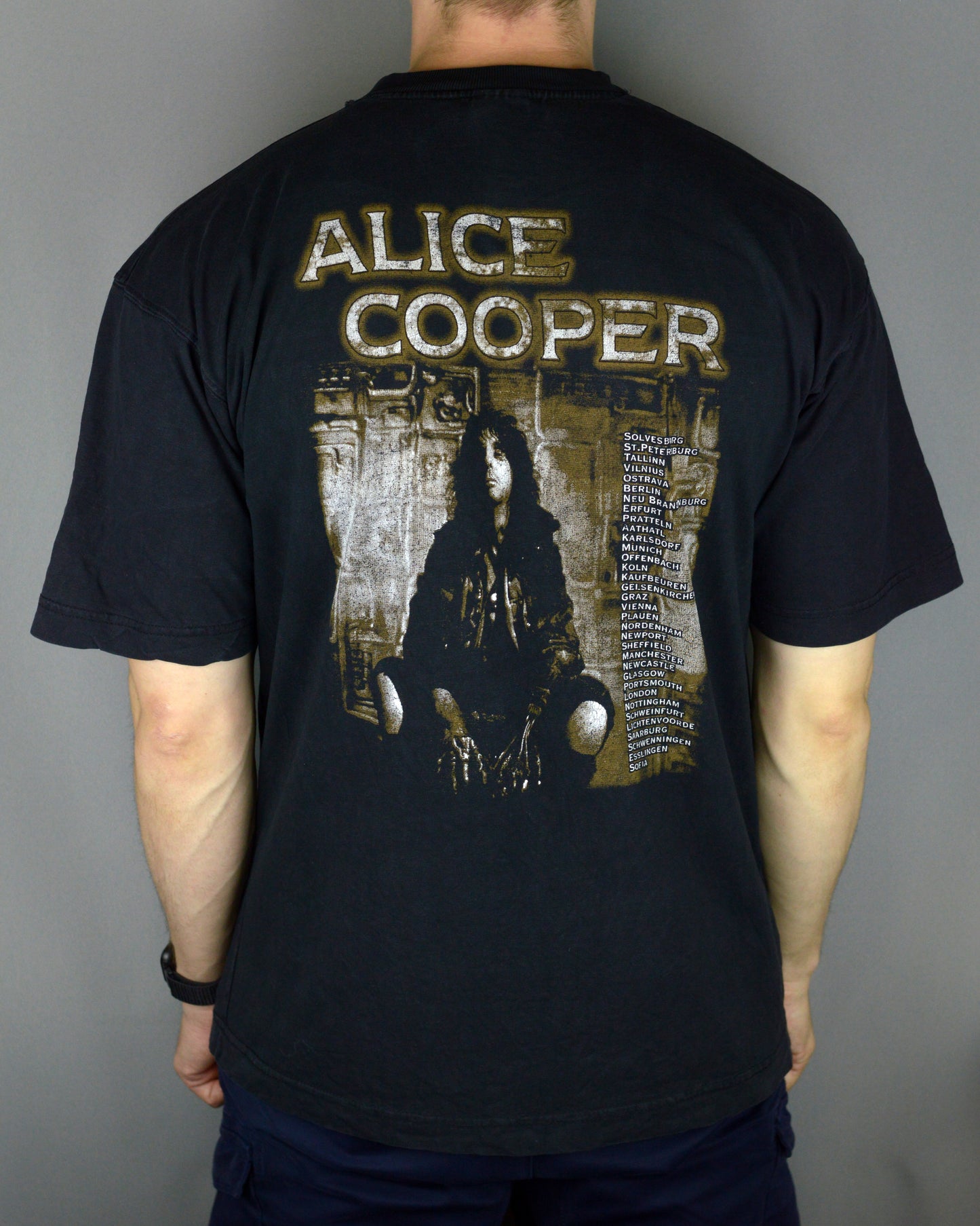 Vintage Alice Cooper Brutal Planet 2000 tour t shirt